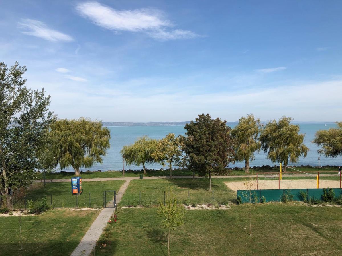 Silver Coast Apartman Шиофок Экстерьер фото